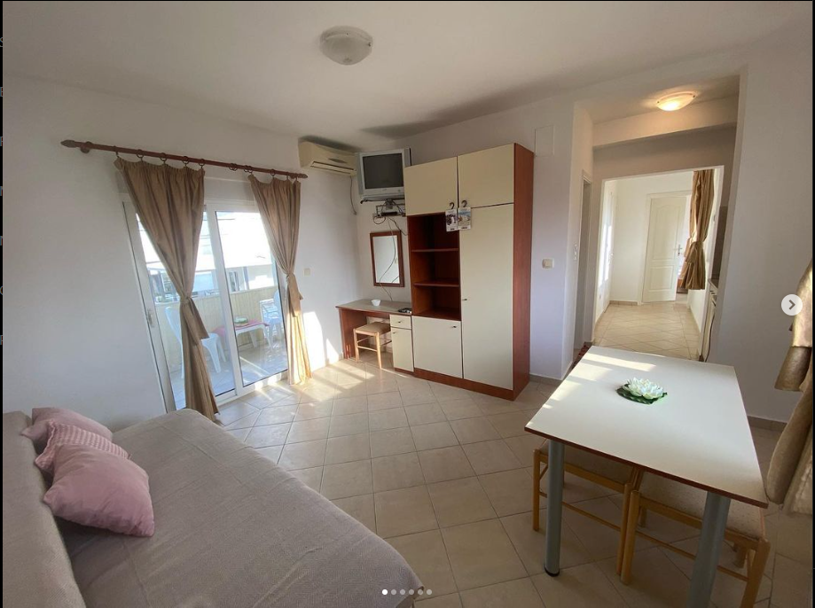 Image of House - 6 Bedrooms - 6 Bathrooms for Sale in Bar-Dobre Vode-Montenegro, Image 10